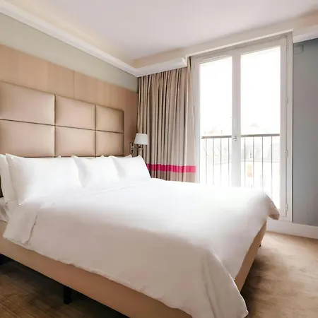 Sonder L'Edmond Parc Monceau Hotel Paris Exterior photo