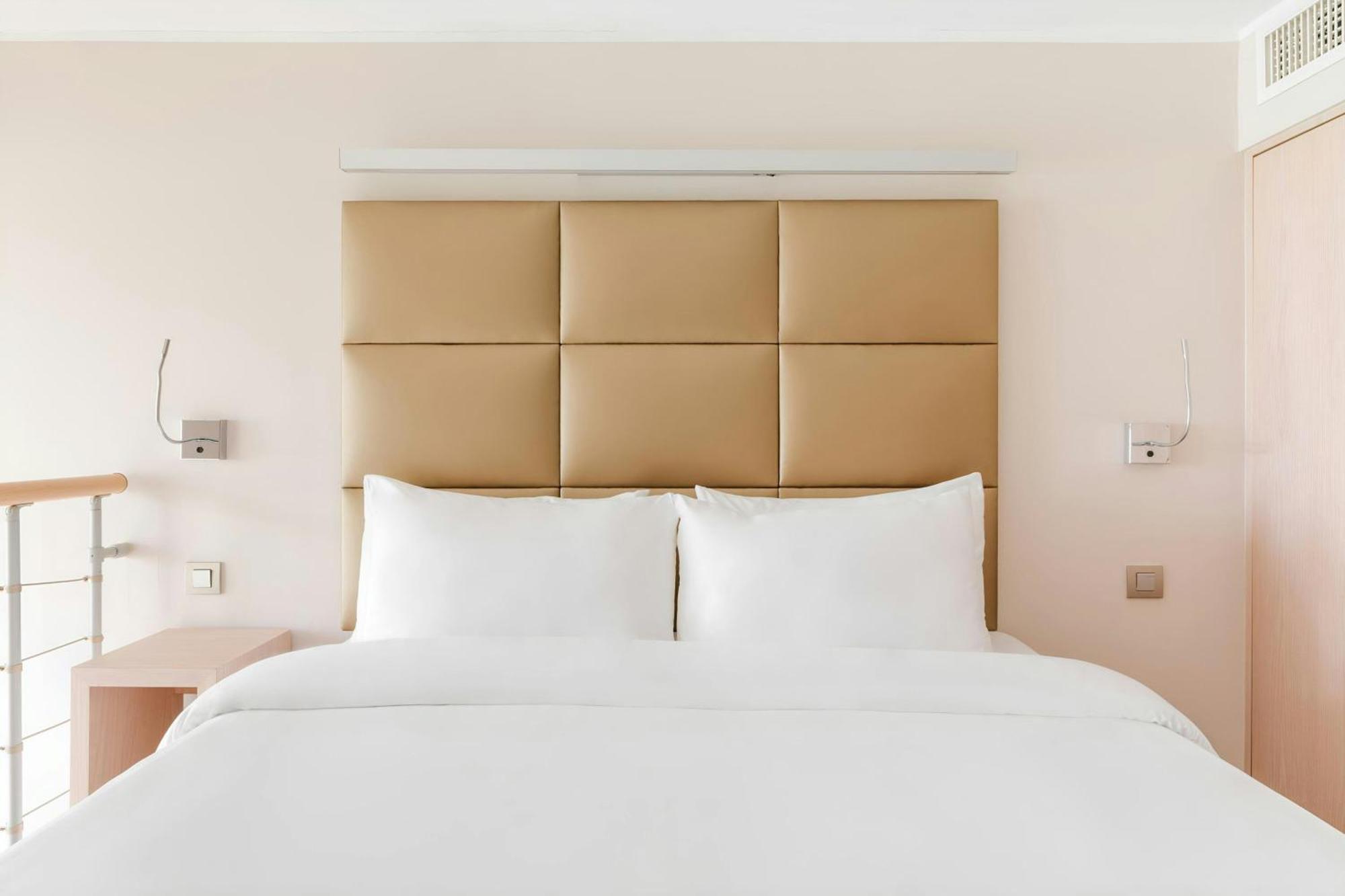 Sonder L'edmond Parc Monceau 4* Parigi